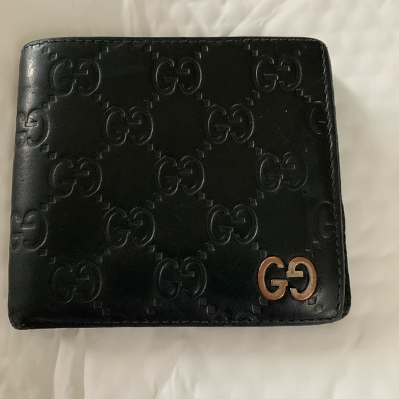 Men’s Gucci Black Leather GG Embossed Wallet - Picture 1 of 16